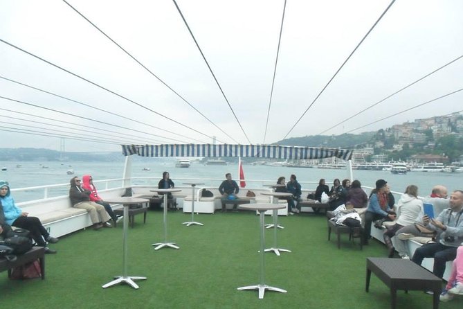Bosphorus Sightseeing Boat Tour - Duration and timing: the sweet spot for a first pass on the Bosphorus