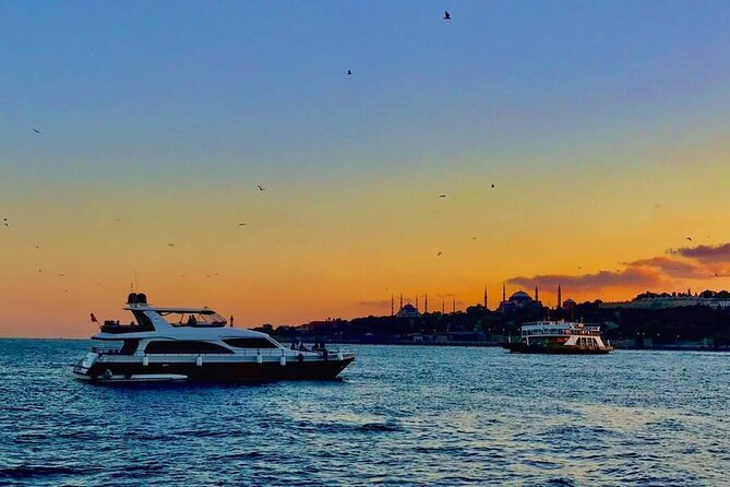 Bosphorus Sunset: An Enchanting Yacht Cruise in Istanbul - European shore to Asian shore: you start noticing the differences