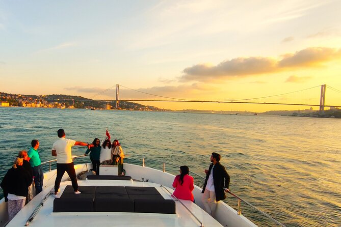 Bosphorus Sunset: An Enchanting Yacht Cruise in Istanbul - Kanlıca yogurt country and the Maiden’s Tower moment