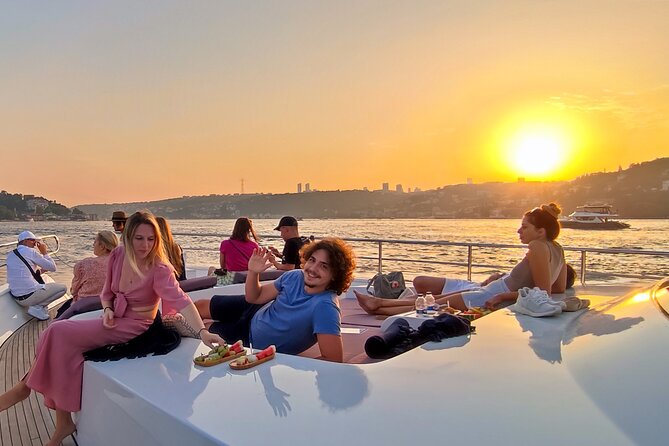 Bosphorus Sunset Yacht Experience: Istanbul’s Best - What you actually see on the Bosphorus (and why it’s worth it)