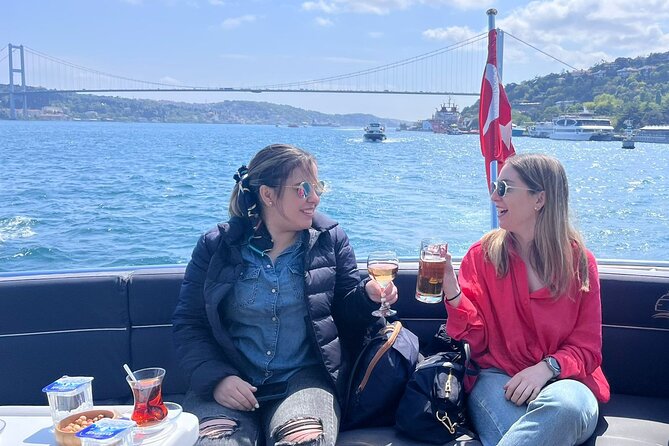 Bosphorus Yacht Cruise with Stopover on the Asian Side - (Morning or Afternoon) - Kanlıca on the Asian side: the 30-minute yogurt and coffee break