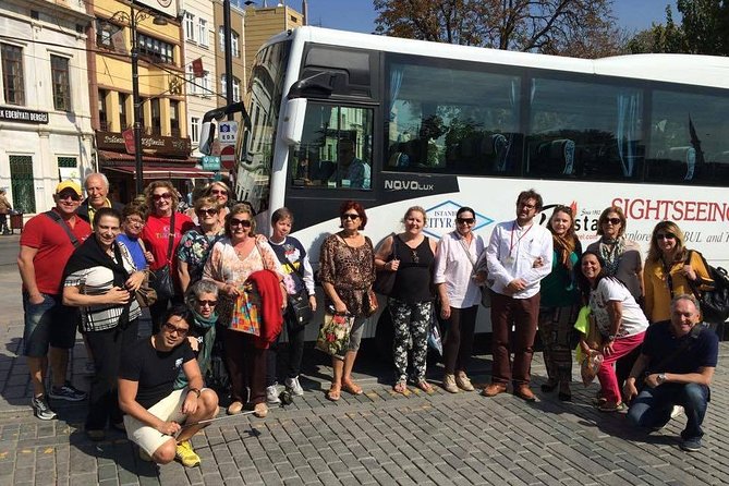 Bus and Boat Two Continents Tour in Istanbul - Camlica Hill lunch with panoramic Istanbul views