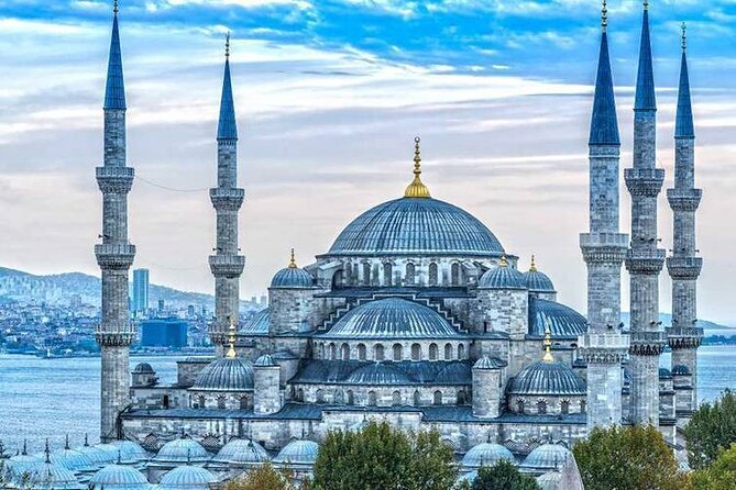 Colors of Istanbul: 1, 2 or 3-Day Guided Private Istanbul Tours - Sultanahmet first: Hippodrome, Hagia Sophia, and the Blue Mosque