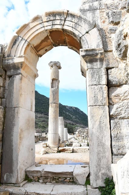 Daily Ephesus&Pamukkale Tour from Istanbul by Return Flight - Lunch Break: Included, But Keep Your Expectations Realistic