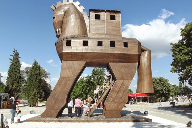 Daily Troy Tour From Istanbul - Stop 2: Troy (Truva) walls, ruins, and that Trojan Horse moment