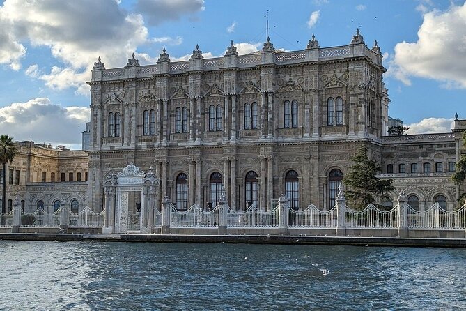 Dolmabahçe Palace and Sunset Tour on Luxury Yacht - Rumeli Hisarı, Built for Control of the Strait