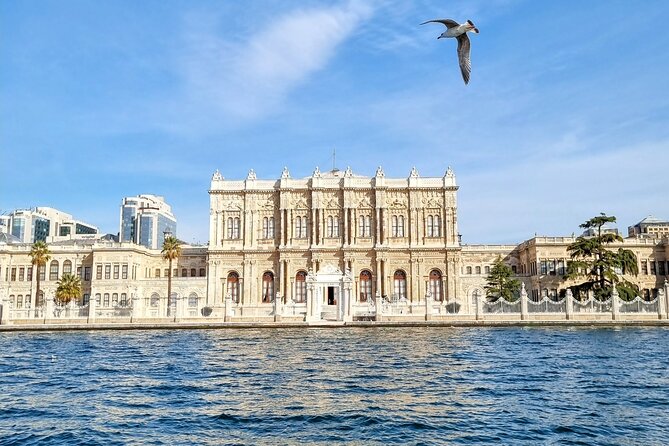 Dolmabahçe Palace and Sunset Tour on Luxury Yacht - Kucuksu Palace and Beylerbeyi Palace Under the Bridge