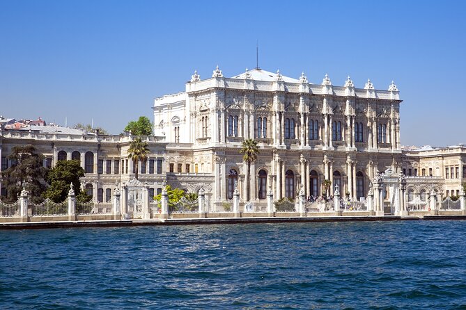 Dolmabahce Palace Skip the Ticket Line Entry with Audio Guide - Inside Dolmabahçe Palace in 2 hours: where to focus your time