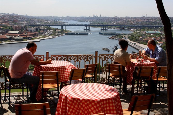 Dolmabahçe Palace with Bosphorus Cruise - Price and What You Get for $162.60