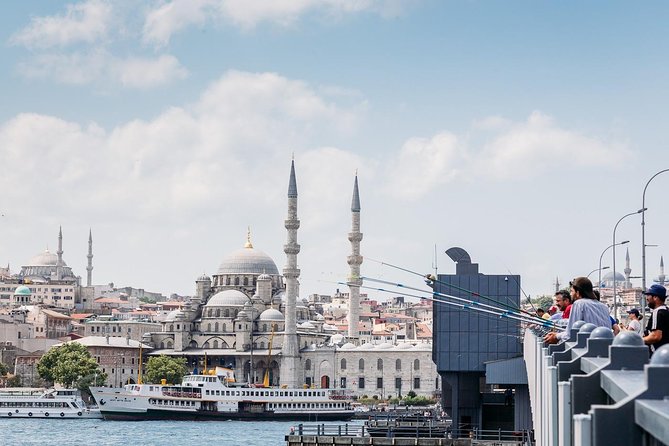 Dolmabahçe Palace with Bosphorus Cruise - Entering Dolmabahce Palace Like You Know What You Are Looking For