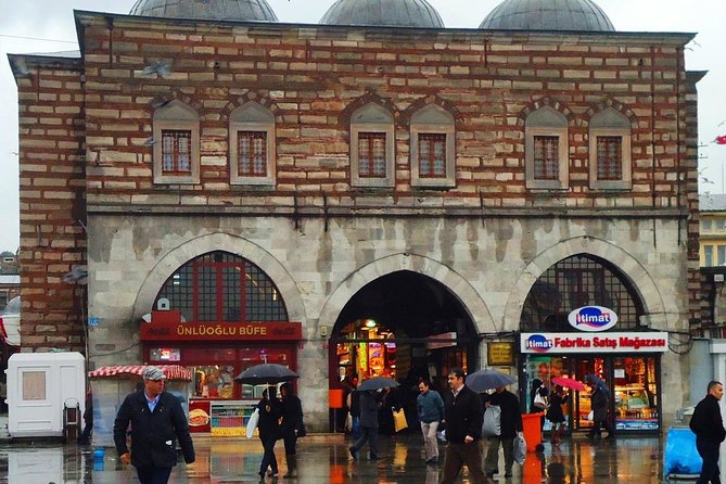 Dolmabahçe Palace with Bosphorus Tour by Boat - The overall vibe: a “must-see route” with built-in breaks