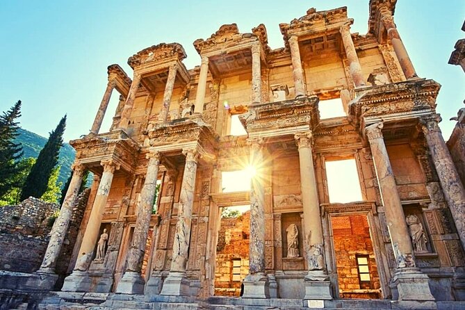 Ephesus Full-Day Tour from Istanbul with Antique City - Stop 1: Selçuk on Arrival