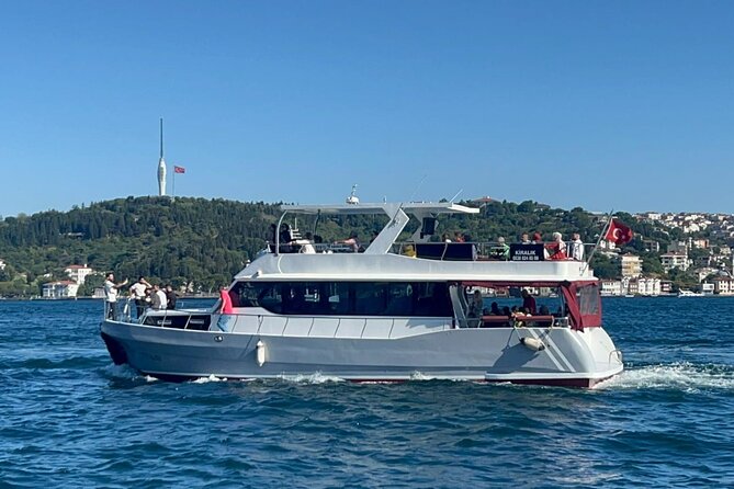 Escape the Crowds: Relaxing Sunset Cruise for 35 Guests or Less - Key things you’ll notice on this Bosphorus sunset cruise