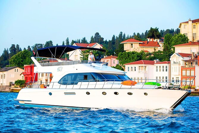 Exclusive Bosphorus Cruise - Luxury Yacht Experience in Istanbul - Rumelihisarı fortress and the narrow strait feeling