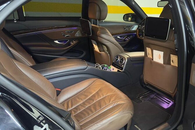 First Class Business Sedan Airport Transfer Services in Istanbul - WhatsApp Check-In and the Mobile Ticket, Simple on Purpose