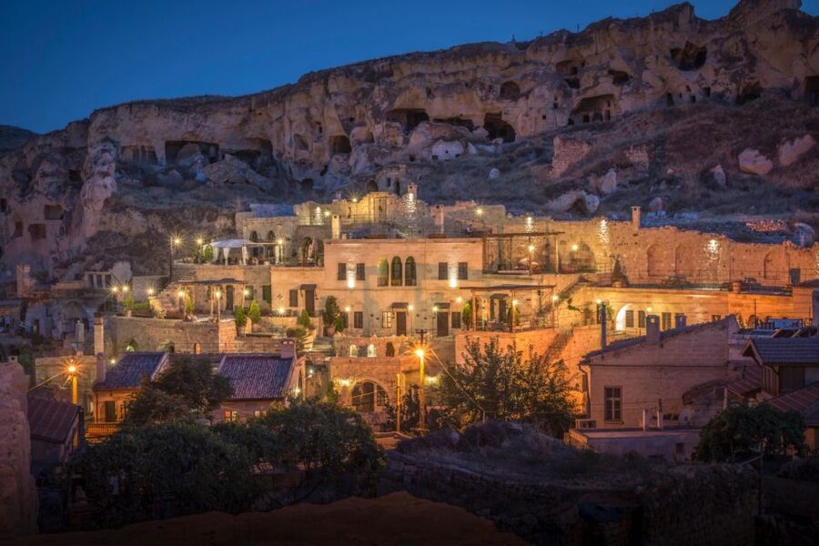 From Istanbul: 3-Day Cappadocia Tour with Balloon Ride - Why This 3 Days Feels Efficient (And Still Human)
