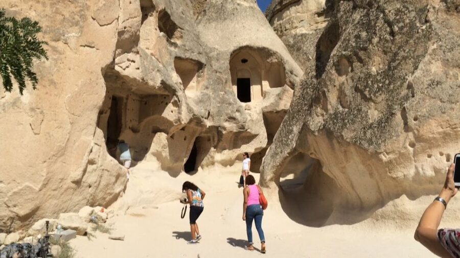 From Istanbul: 4-Day Istanbul, Cappadocia, Flight,Cave Hotel - Staying in a cave hotel for 3 nights, the real troglodytic vibe