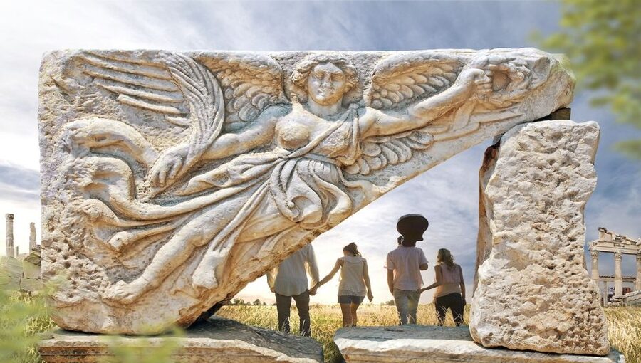 From Istanbul: Ephesus and House of Virgin Mary Day Trip - Lunch, leather shop time, and using your free moments well