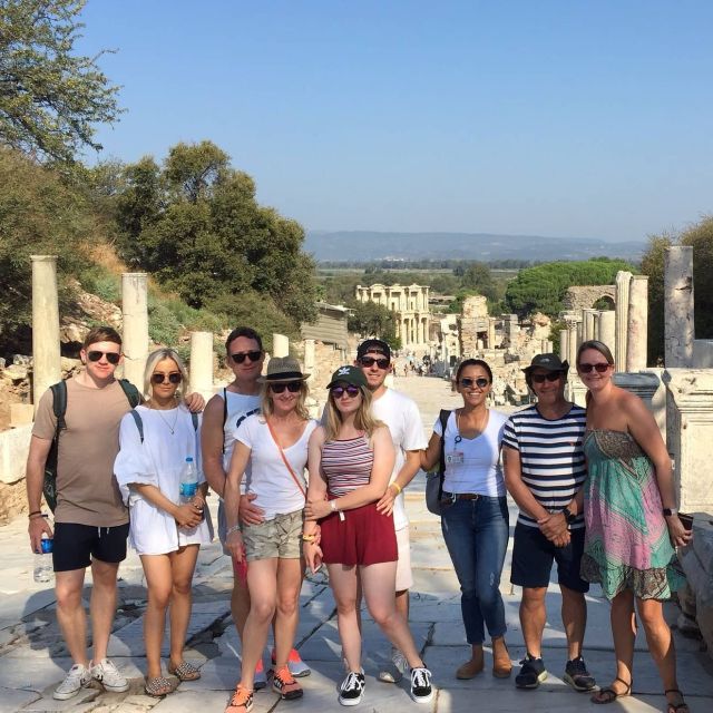 From Istanbul: Ephesus & Pamukkale 2-Day Trip with Flights - The Istanbul to Izmir flight and the first-day handoff