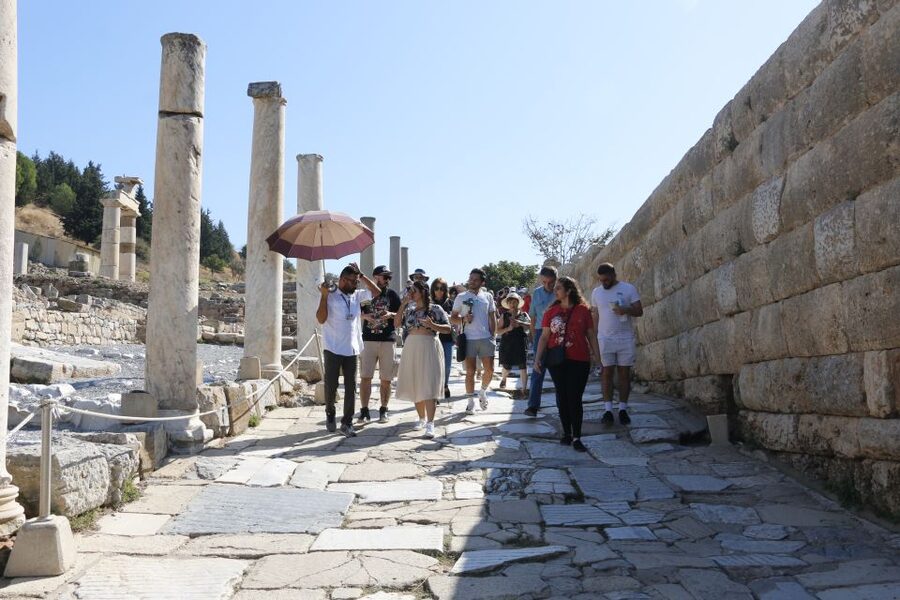 From Istanbul: Ephesus & Şirince Day Trip w/ Wine Tasting - Temple of Artemis and Your Seven Wonders Photo Moment