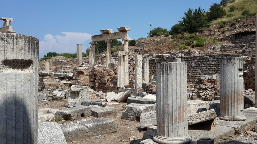 From Istanbul: Ephesus Tour with Roundtrip Flight - Sirince village: a break from stone with wine tasting