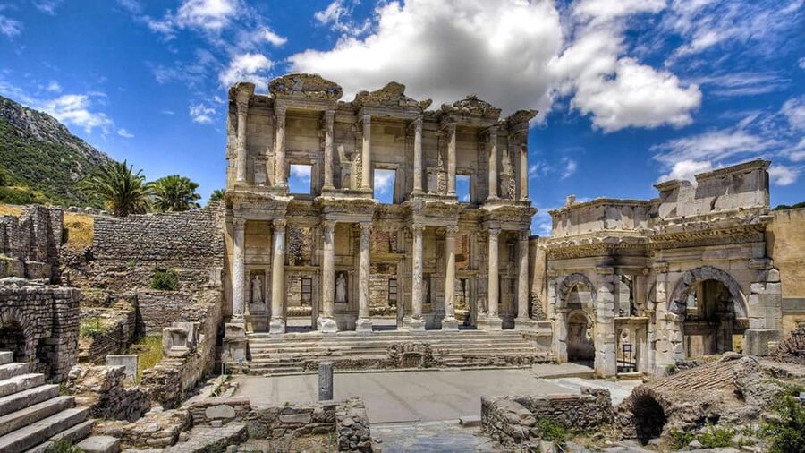 From Istanbul: Pamukkale and Ephesus Tour 2-Day By Flights - Day 1: Istanbul to Izmir, then Ephesus, Artemis, and Mary’s House