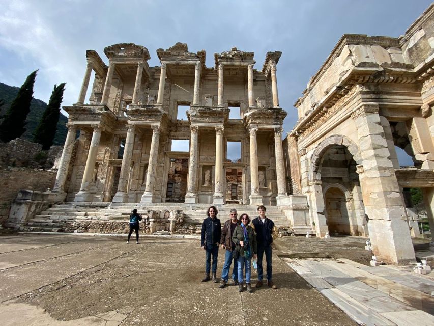 From Istanbul: Private Guided Day Trip to Ephesus with Lunch - Ephesus with a licensed guide: what to look for as you walk