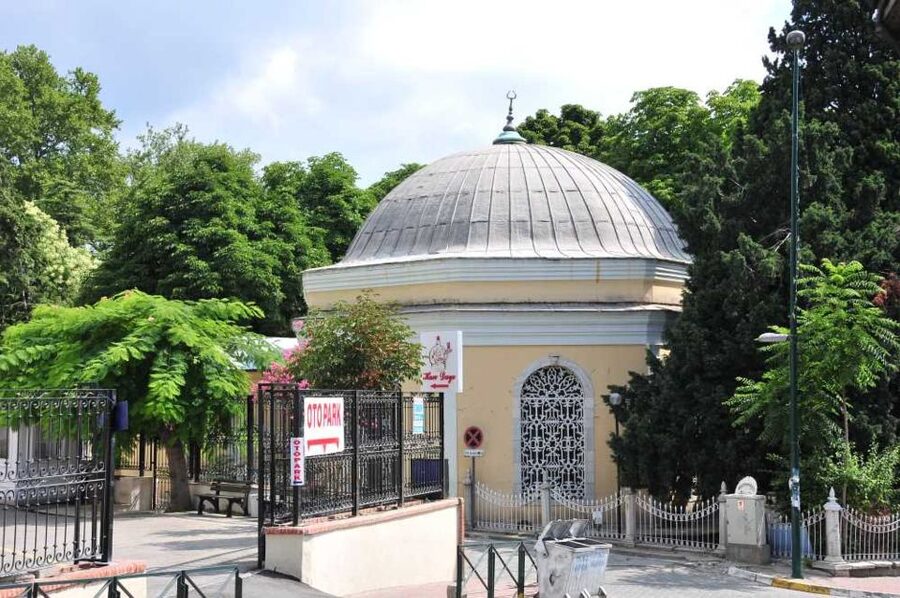 From Istanbul: Söğüt and Bursa Ottoman History Day Trip - Ottoman Heroes in Stone: Orhan Gazi Mosque and Alp’s Tomb