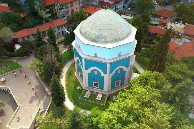 Full Day Guided Tour to Bursa with Lunch and Cable Car - Inkaya Tarihi Çınar: a short stop that works for photos