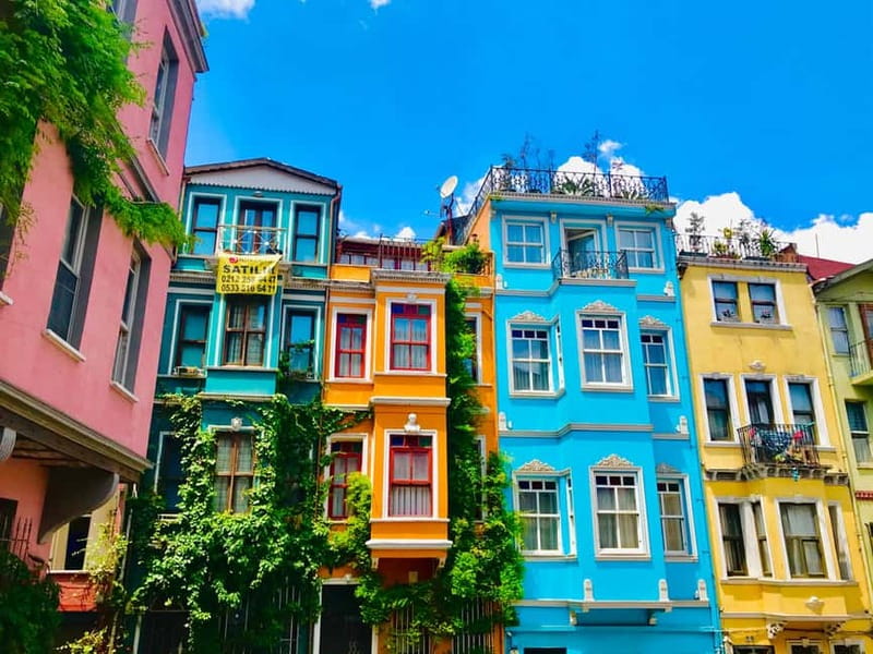 Full Day Hagia Sophia-Hippodrome-Iron Church-Balat&Boat Tour - Bosphorus boat trip and lunch onboard: the best use of your time