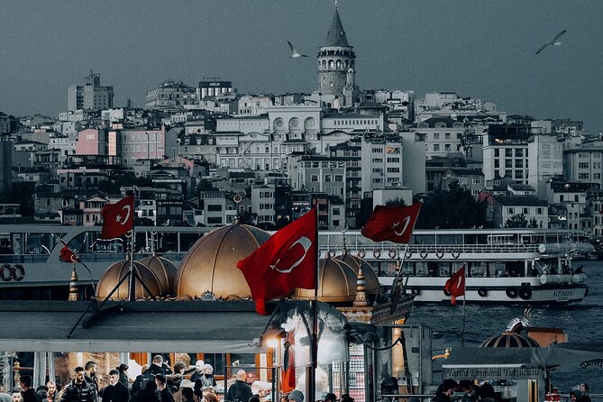 Full-Day Private Guided Cultural Tour of Istanbul - Grand Bazaar in one hour: impressive, loud, and easy to overdo