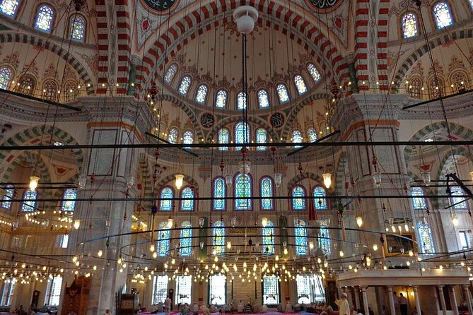 Full-Day Small-Group Guided Tour to Famous Mosques in Istanbul - Suleymaniye Mosque: Mimar Sinan’s Masterpiece and a 53 m Dome