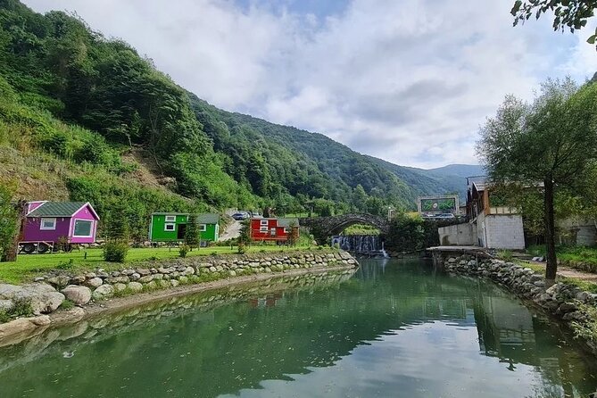 Full Day Tour in Sapanca & Masukiye from Istanbul - Sapanca Lake, twice: photos early, tea late