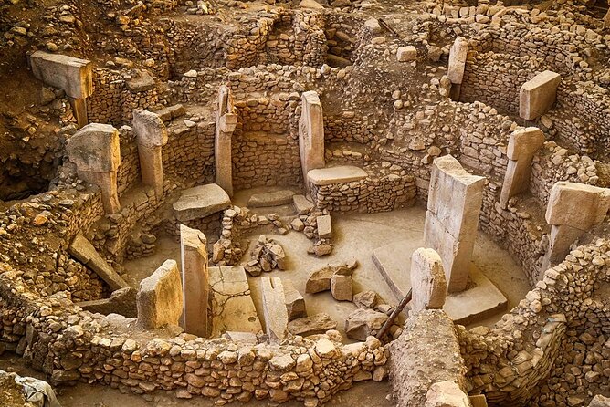 Gobekli Tepe & Mountain Nemrut Tour-2 Days 1 Night From Istanbul - Flights, timing, and what a 2-day version really means