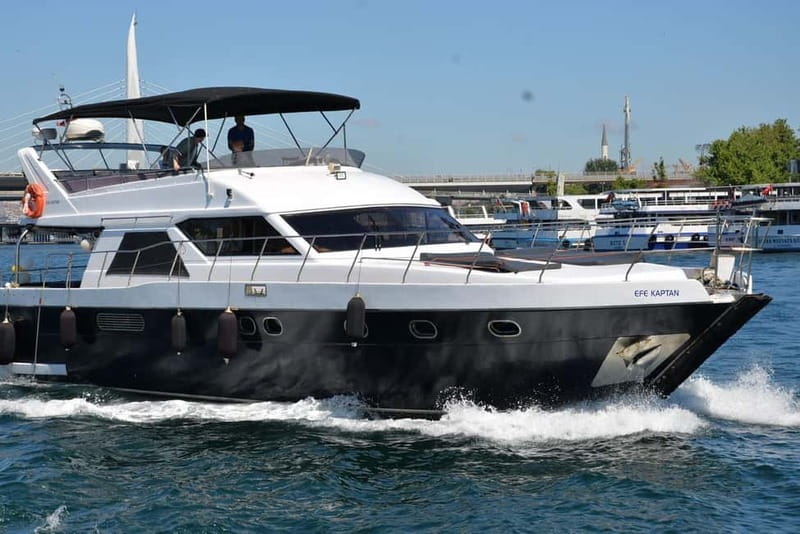 Golden Horn and Bosphorus Sunset Tour Stop at Anatolian Side - Meeting point at Karaköy Iskelesi, and how boarding typically feels