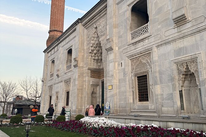 Guided Green Bursa Tour with Cable Car From Istanbul to Uludag - The Green Mosque complex: Green Mosque, Green Tomb, and Ottoman houses