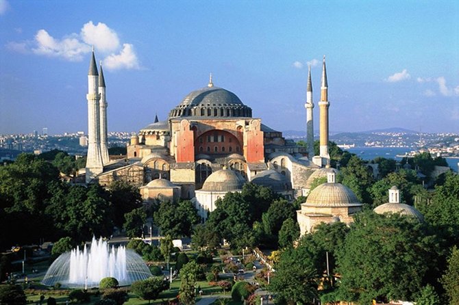 Guided Hagia Sofia, Blue mosque, Basilica Cistern skip lines tour - Skip-the-line value and what you actually pay for