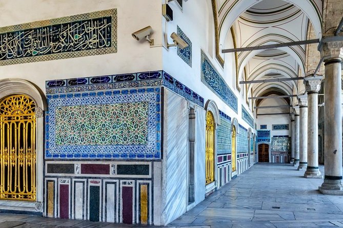 Guided Topkapi Palace & Harem- Skip-the-Line with SMALL GROUP - The Skip-the-Line Advantage, What It Really Saves