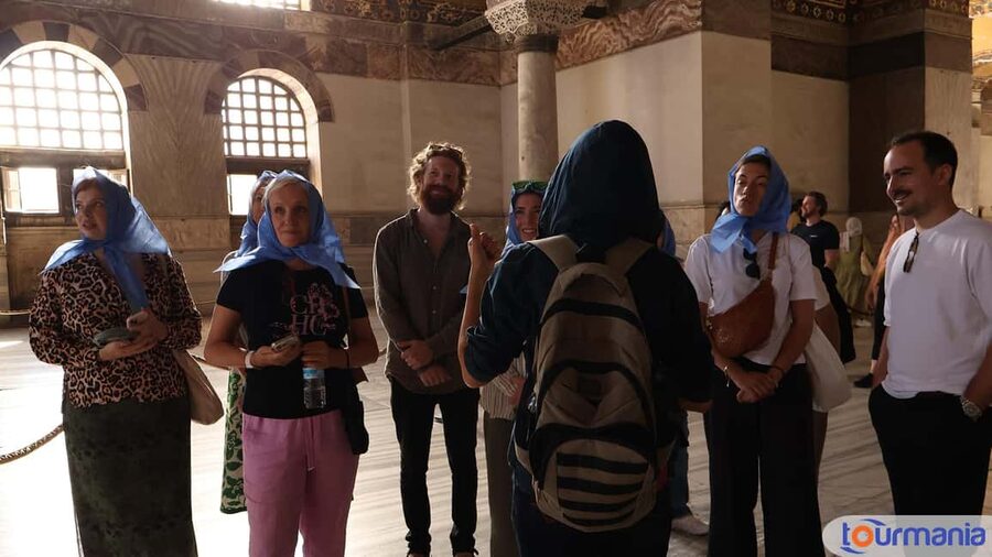 Hagia Sophia & Basilica Cistern Guided Tour Incl. Tickets - Basilica Cistern: The Subterranean Palace and the Medusa Heads