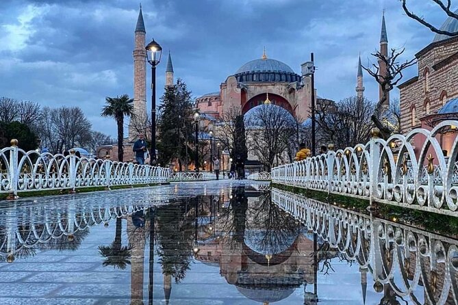 Hagia Sophia, Blue Mosque & Basilica Cistern tour - Meeting point at Pudding Shop Lale Restaurant, and how the route ends