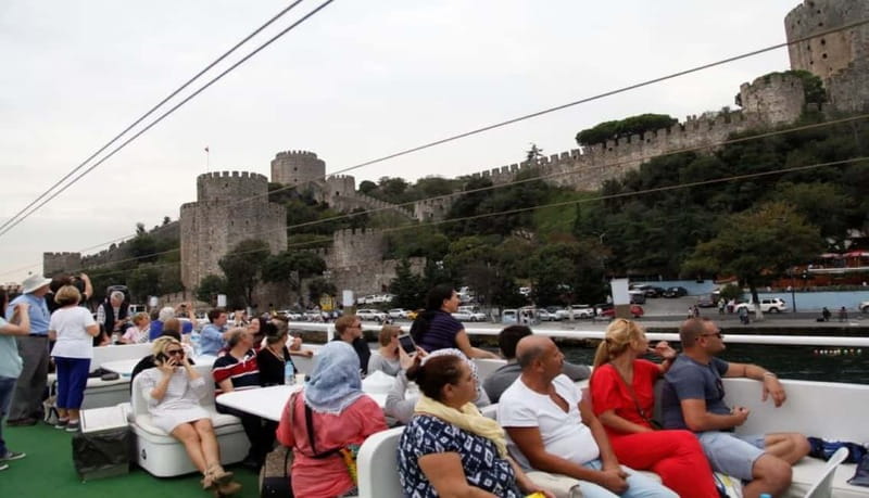 Hagia Sophia, Bosphorus cruise Blue Mosque, Small Group tour - Hagia Sophia: the wow factor, plus the €25 ticket cash rule