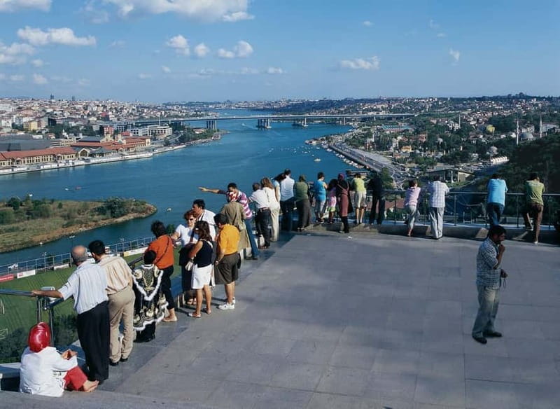 Hagia Sophia, Bosphorus cruise Blue Mosque, Small Group tour - Eyup Sultan Mosque: a pilgrimage site with Ottoman ceremony ties