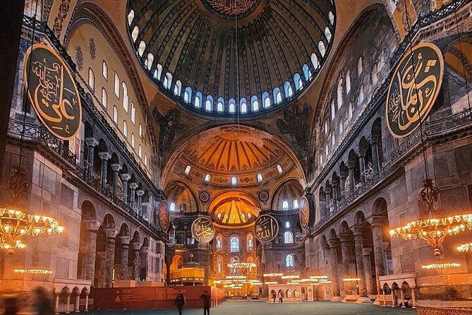 Hagia Sophia Group Tour ( Licensed Guide) - Who this tour suits best (and who should consider another option)