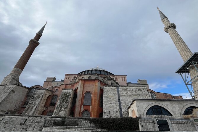 Hagia Sophia Guided Tour Priority entry - Priority entry and a 6:00 pm start, the smart way to beat the clock