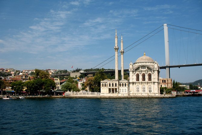 Half-Day Bosphorus Cruise to Black Sea from Istanbul with Lunch - Why Rumeli Hisarı Sets the Right Tone for This Cruise