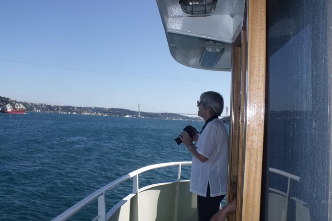 Half-Day Bosphorus Cruise to Black Sea from Istanbul with Lunch - Small-Boat Feel: Comfort, Deck Space, and the Bar Snacks Rhythm