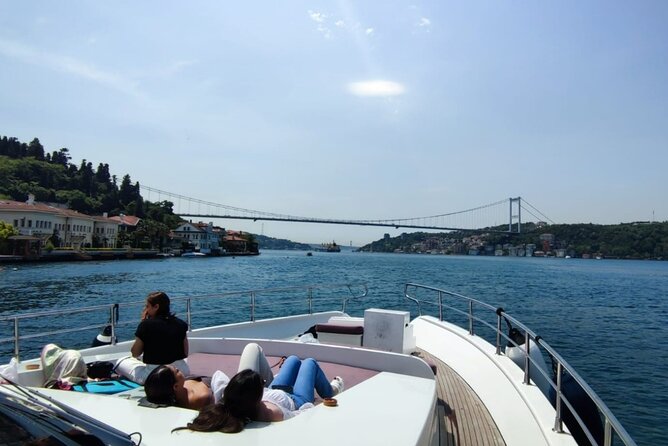 Half Day Bosphorus Cruise with Stopover on Asian Side - Should you book this half-day Bosphorus cruise with Asian side stop?