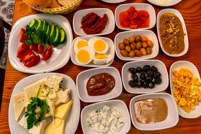 Half-Day Istanbul Private Food Tour & Culinary Experience - Turkish coffee house finale: end with caffeine and calm