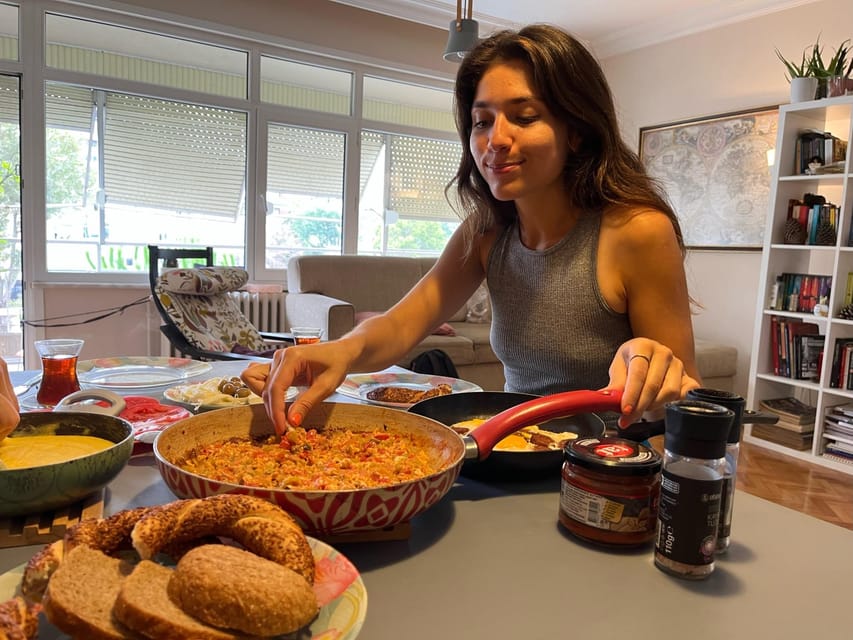Healthy Istanbul Morning: Yoga and Healthy Turkish Breakfast - What to do right before and after your morning