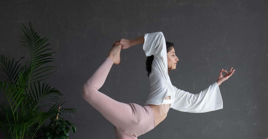 Healthy Istanbul Morning: Yoga and Healthy Turkish Breakfast - Your yoga session: calm guidance for beginners and regulars